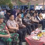 Edukasi Antisipasi Kenakalan Remaja Polsek Panjalu Hadiri Pelepasan Siswa SMPN 1 Sukamantri