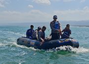 Satpolairud Polres Garut Laksanakan SAR Wisatawan Tenggelam di Pantai Karangpapak